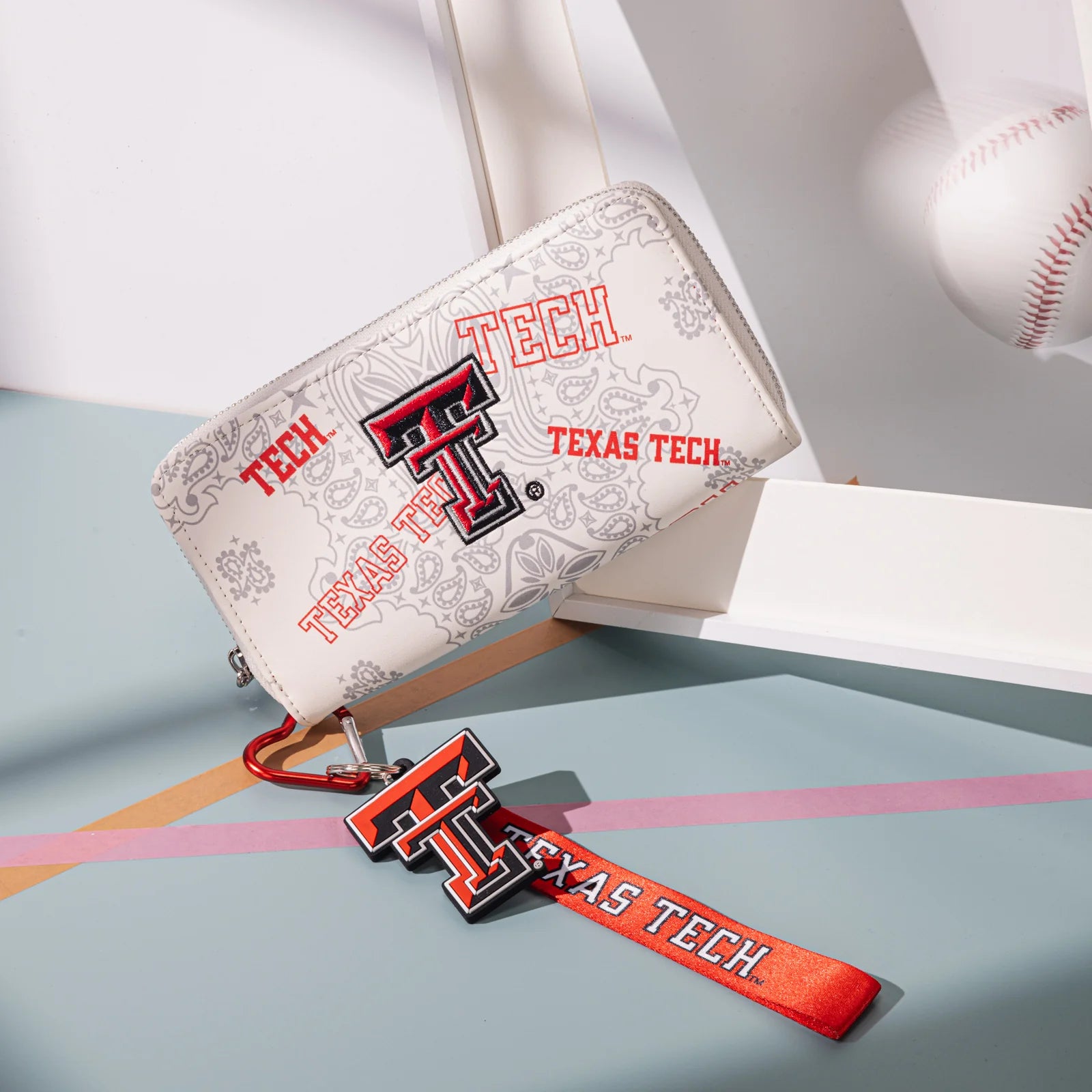 NC-TTU011BG University of Texas Tech Red Raiders Wallet/Wristlet- Beige